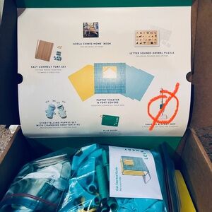 Lovevery Storyteller play kit for ages 3-4yrs.